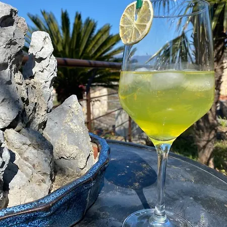 Bed & Breakfast And Restaurant Il Giardino Di Armida 3*